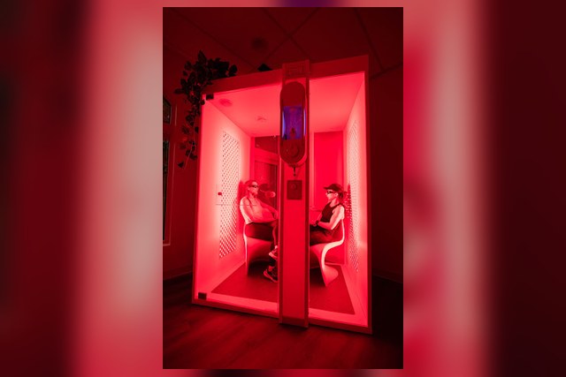 Joovv red light therapy at Health Hax in Mooresville, NC