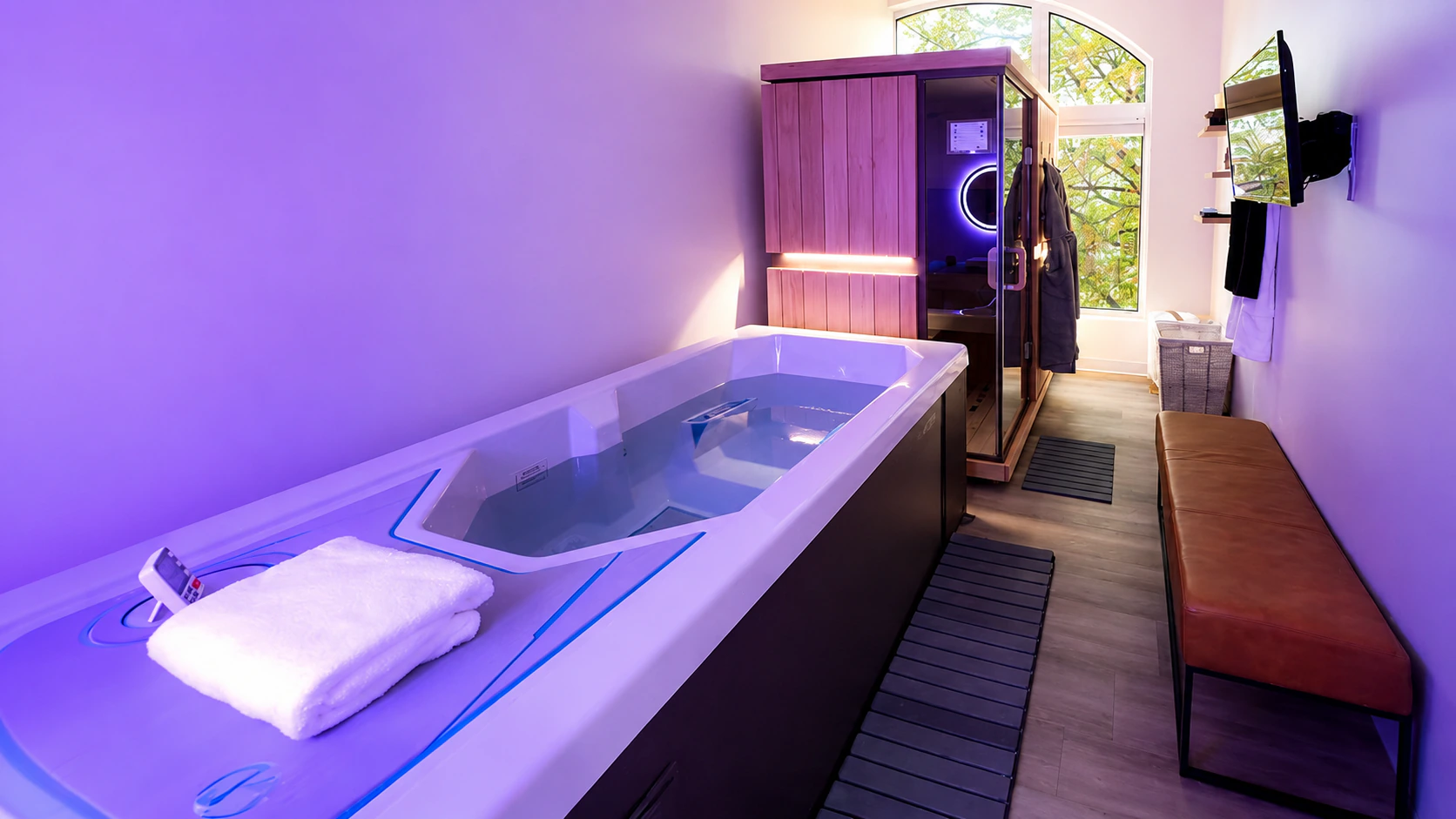 Contrast Therapy. The private contrast room, bookable by the session, gives you a clear place to stack heat, cold, and recovery work without feeling rushed between modalities.